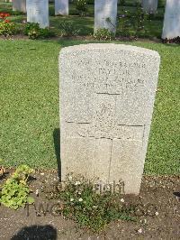 Cairo War Memorial Cemetery - Taylor, E